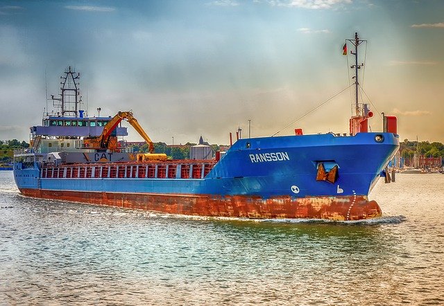 Lee más sobre el artículo Principales características del transporte marítimo