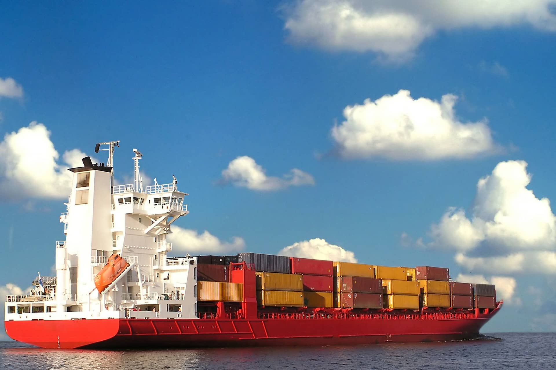 Lee más sobre el artículo ¿Cómo calcular el flete del transporte marítimo?