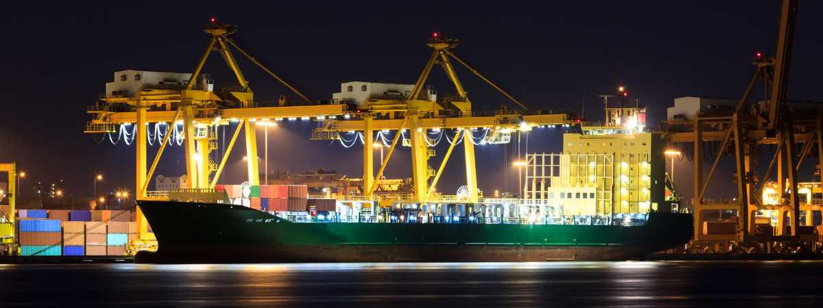 La importancia de los contenedores de transporte marítimo en la logística 